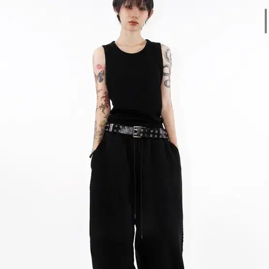 [BUNJANG] Krigon Wide Track Pants Black Max Overfit / 크리건 와이드 트랙 팬츠 블랙 맥스 오버핏