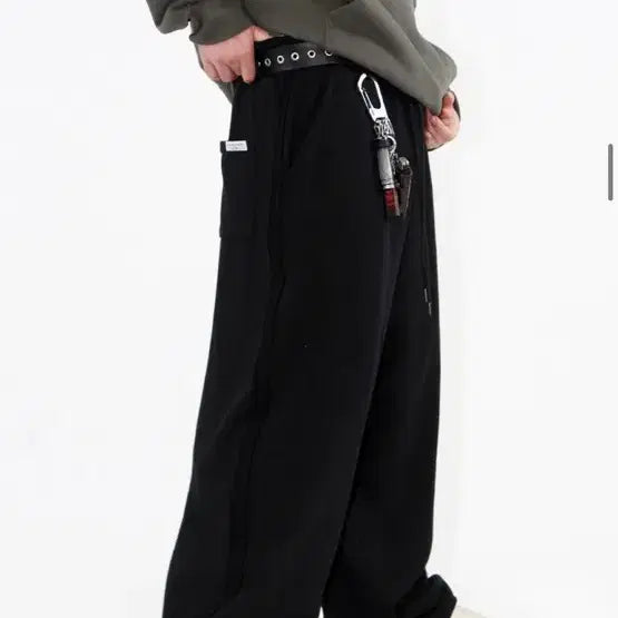 [BUNJANG] Krigon Wide Track Pants Black Max Overfit / 크리건 와이드 트랙 팬츠 블랙 맥스 오버핏