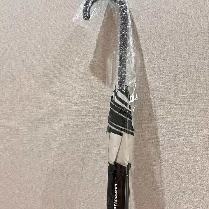 [BUNJANG] Hunter x Starbucks Collaboration Umbrella Black / 헌터 x 스타벅스 콜라보 우산 블랙