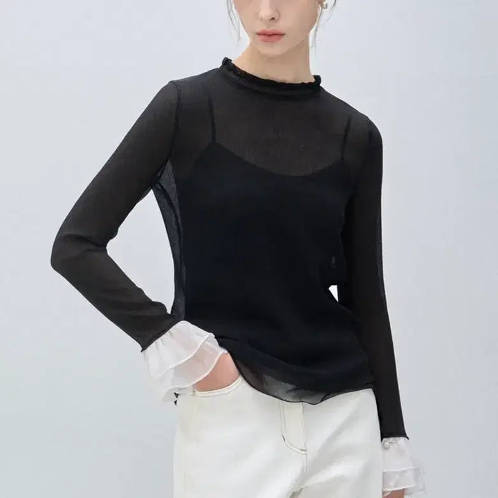 [SOLD OUT] 한섬 마인 블랙 시스루 프릴 소매 블라우스 55사이즈