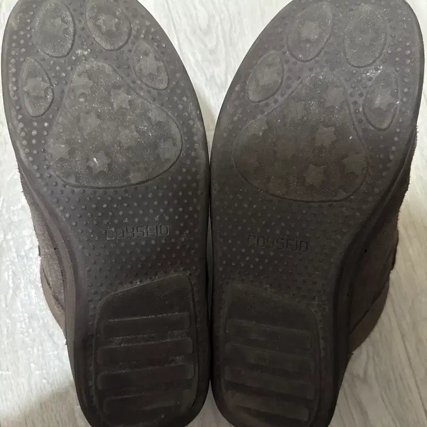 [SOLD OUT] 코이세이오 범블 스니커즈 브라운