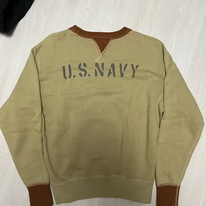 [BUNJANG] Toys McCoy Road Runner US Navy Sweatshirt / 토이즈 맥코이 로드러너 us navy 미군 스웻 셔츠