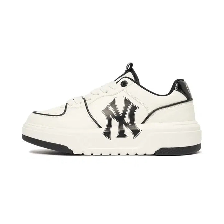 [BUNJANG] MLB Chunky Liner High New York Yankees Sneakers / MLB 청키 라이너 하이 뉴욕 양키스 (3ASXCB12N)