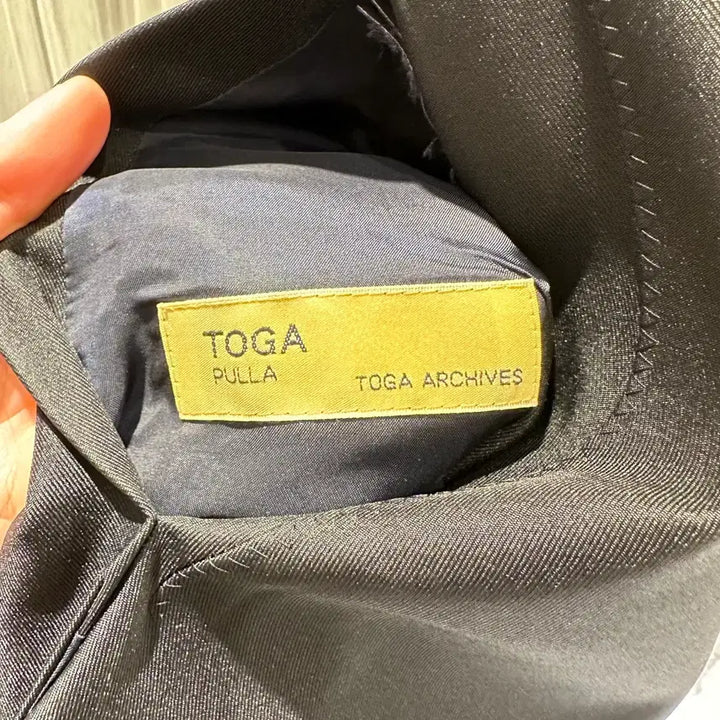 [SOLD OUT] TOGA PULLA 토가 풀라 리버시블 랩스커트