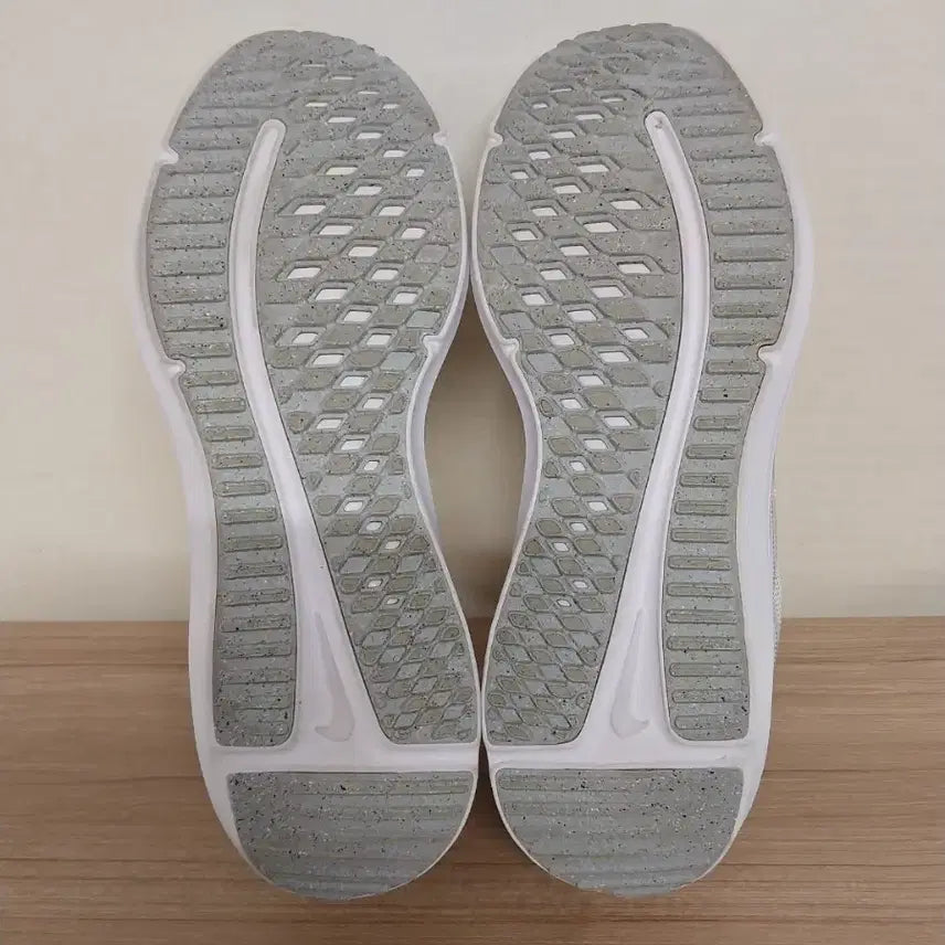 [SOLD OUT] 남성 나이키 다운쉬프터12 런닝화, 운동화 (265)