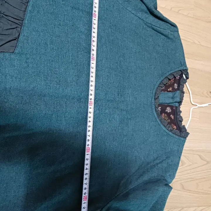 [BUNJANG] Emerald Green Floral Layered Long Sleeve T-shirt / 에메랄드 그린 꽃무늬 레이어드 긴팔 티셔츠