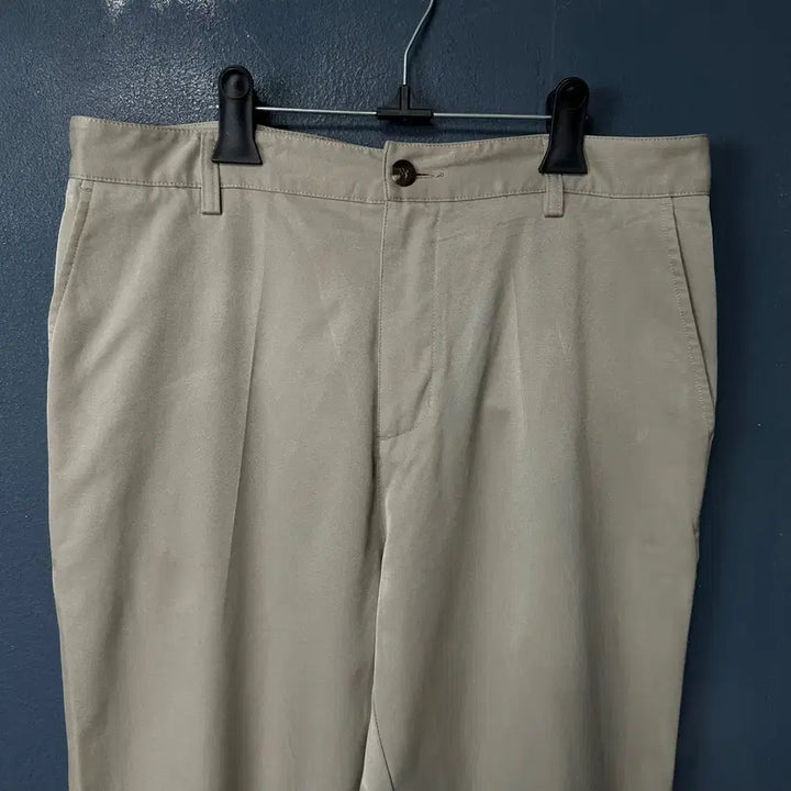 [SOLD OUT] 36 아디다스 골프 베이지 슬랙스 팬츠