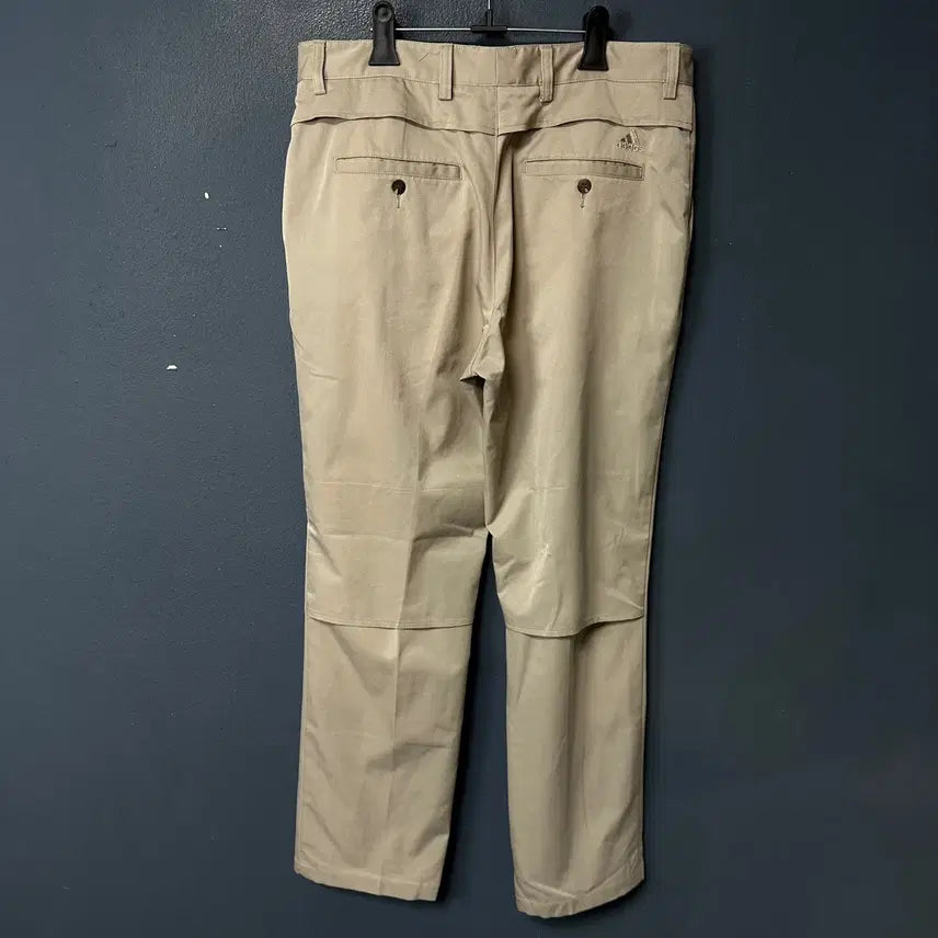 [SOLD OUT] 36 아디다스 골프 베이지 슬랙스 팬츠