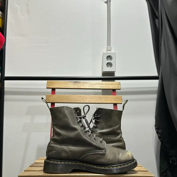 [BUNJANG] Dr. Martens Pascal Gray Boots / UK7 260) 닥터마틴 부츠 남성 남자 워커 파스칼 그레이