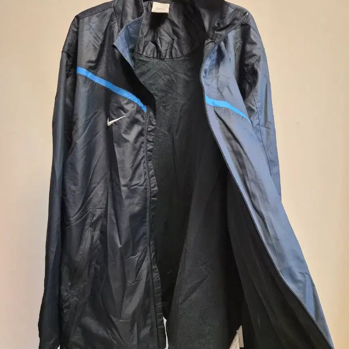 [SOLD OUT] 나이키 남성 바람막이 2XL