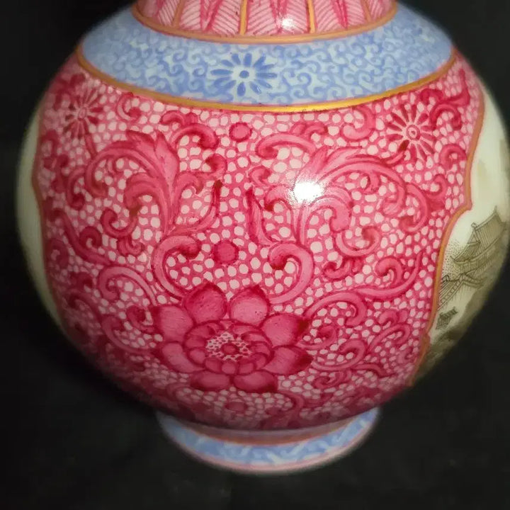[BUNJANG] Qianlong Famille Rose Landscape Vase / 건륭분채산수문주병