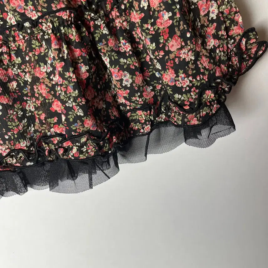 [BUNJANG] Cecil McBee Floral Lace Mini Skirt / [Cecil McBee] 세실맥비 플로럴 레이스 미니스커트
