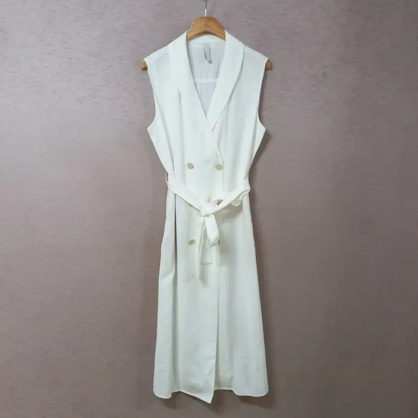 [BUNJANG] MNG Ivory Belted Trench Vest for Women / B4-17/MNG 아이보리 벨티드 트렌치 롱조끼 여성