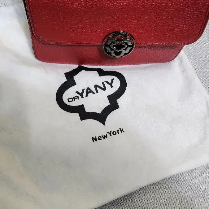 [BUNJANG] Oryany Red Chain Shoulder Bag / 오야니 레드 체인 숄더백 가방