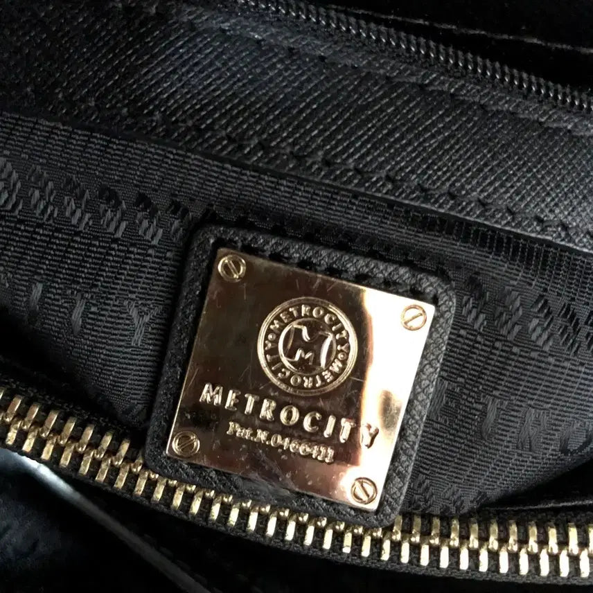 [BUNJANG] Metrocity Crossbody Bag / 메트로시티 크로스백@9958