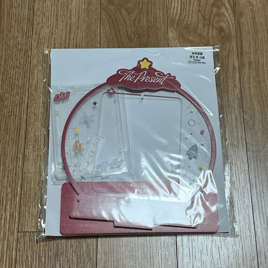 [BUNJANG] Day6 Concert Acrylic Photocard Stand / (원가이하) 데이식스 클콘 아크릴 포토카드 스탠드