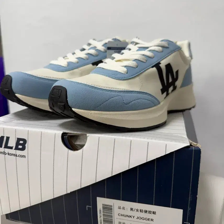 [BUNJANG] MLB LA Dodgers Chunky Jogger Sneakers / MLB 청키 조거 LA다저스 운동화 (새상품 택O / 270)