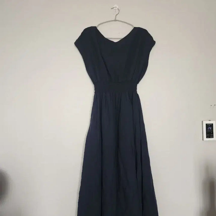 [SOLD OUT] 네이비 롱 원피스 밴딩 프리사이즈