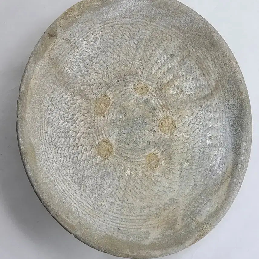 [BUNJANG] Antique Celadon Porcelain Plate / 인화문 접시