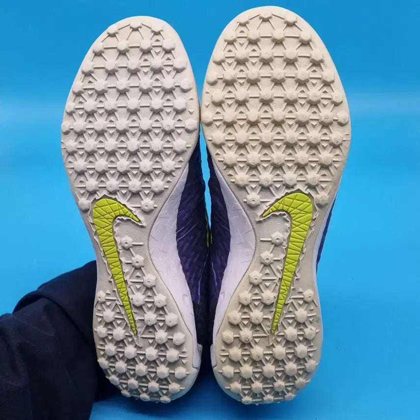 [BUNJANG] Nike Hypervenom Finale Futsal Shoes 265 / 나이키 하이퍼베놈 피날레 풋살화 265