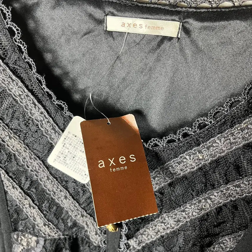 [SOLD OUT] [AXES FEMME] 엑시즈팜 고딕풍 레이스 슬리브 (새상품)