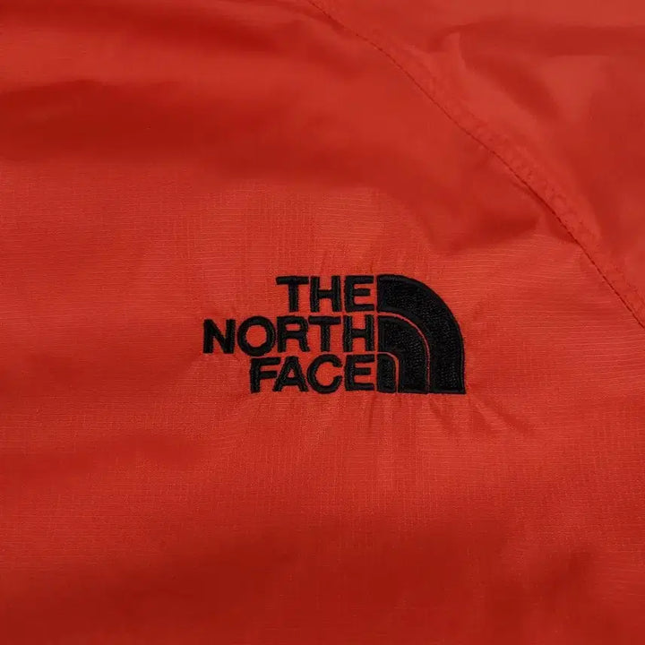 [BUNJANG] The North Face White Label Red/Black Raglan Glash Hooded Jacket / 노스페이스 화이트라벨 레드 블랙 배색 로고 레글런 립스탑 글래쉬 후드 경