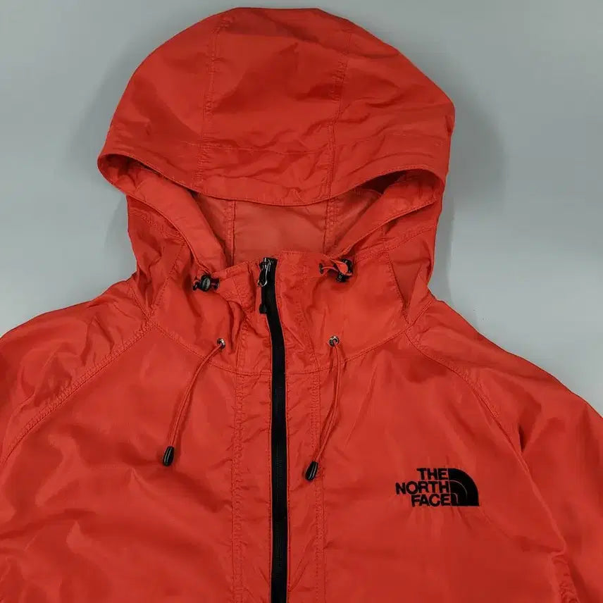 [BUNJANG] The North Face White Label Red/Black Raglan Glash Hooded Jacket / 노스페이스 화이트라벨 레드 블랙 배색 로고 레글런 립스탑 글래쉬 후드 경