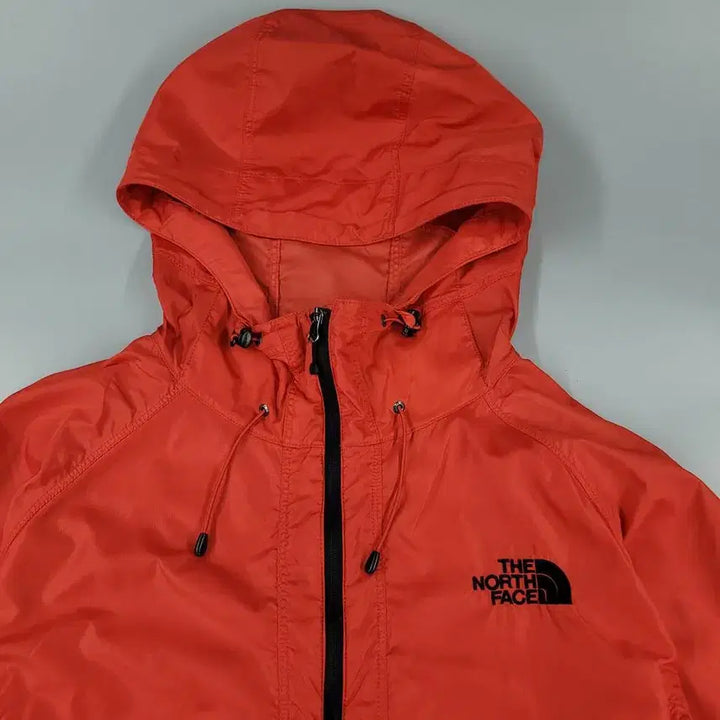 [BUNJANG] The North Face White Label Red/Black Raglan Glash Hooded Jacket / 노스페이스 화이트라벨 레드 블랙 배색 로고 레글런 립스탑 글래쉬 후드 경