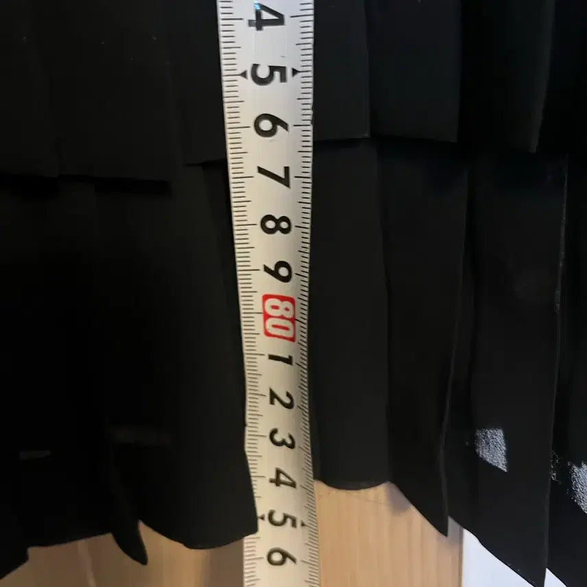 [SOLD OUT] F 77-88가능) 고급스러운 씨스루 소매 블랙 벨벳 플로럴 플리츠 원피