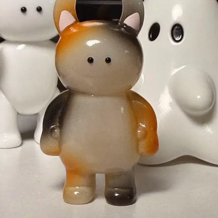 [SOLD OUT] 일본 아트토이 소프비 우아모우(UAMOU) 삼색냥이