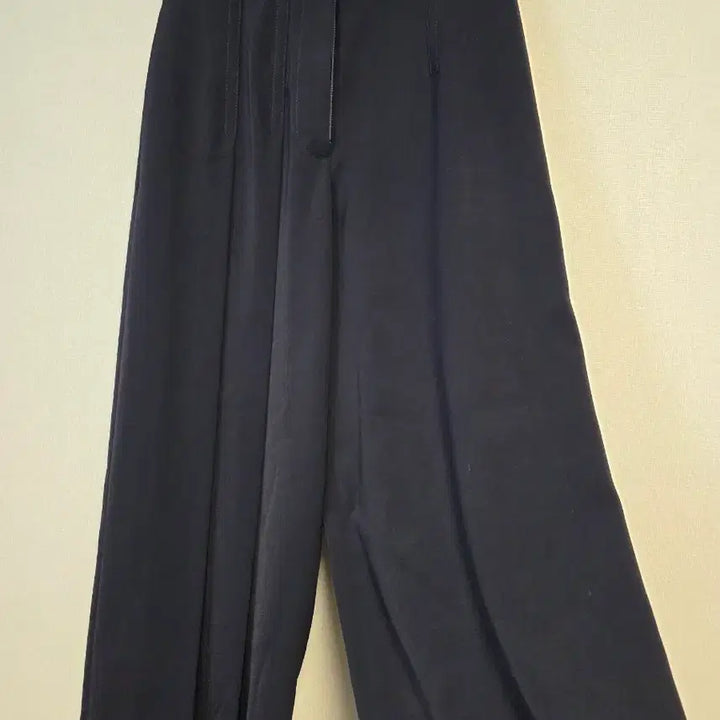 [BUNJANG] Lucky Chouette Pleated Wide Pants / 럭키슈에뜨 플리츠 와이드팬츠