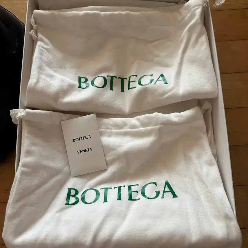 [BUNJANG] Bottega Veneta Shibuya Calf Ankle Boots / 보테가 배네타 시부야 카프 앵클 부츠 43(사이즈275)