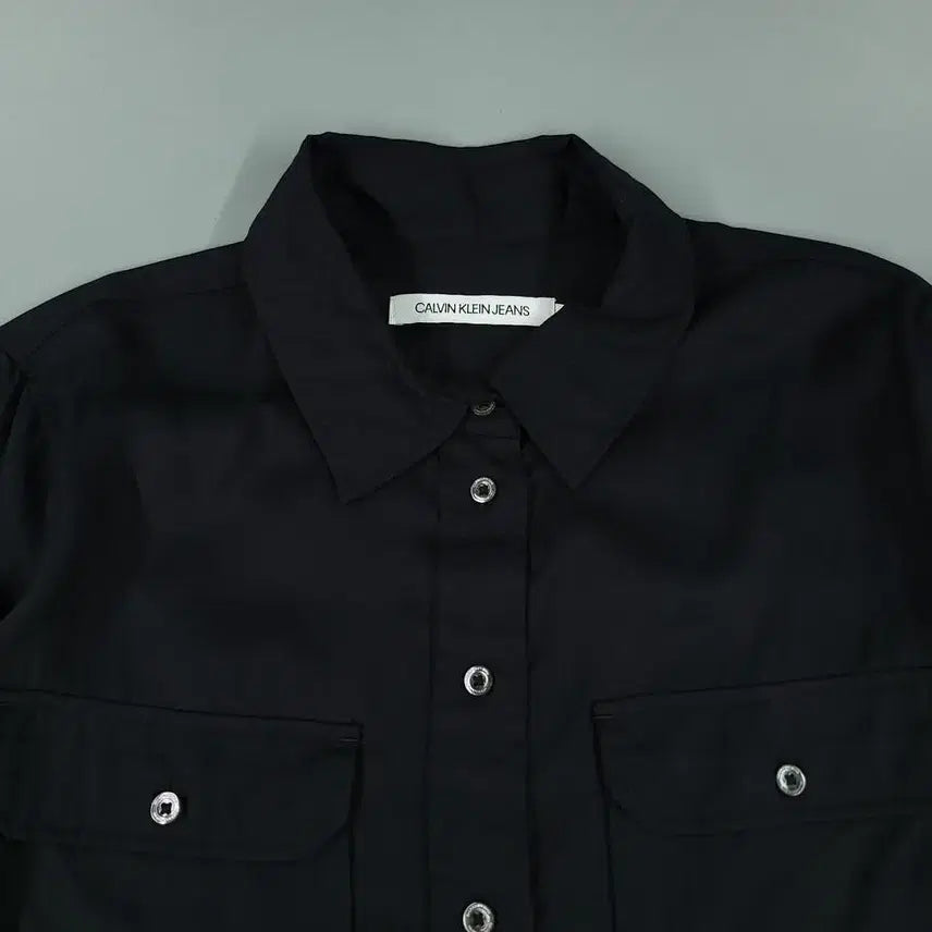 [BUNJANG] Calvin Klein Jeans Black Double Pocket Rayon Shirt / 캘빈클라인 진스 블랙 더블포켓 레이온 남방 셔츠 S