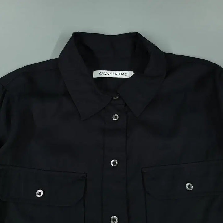 [BUNJANG] Calvin Klein Jeans Black Double Pocket Rayon Shirt / 캘빈클라인 진스 블랙 더블포켓 레이온 남방 셔츠 S