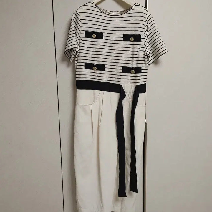 [SOLD OUT] 한섬 오즈세컨 스트랩 원피스