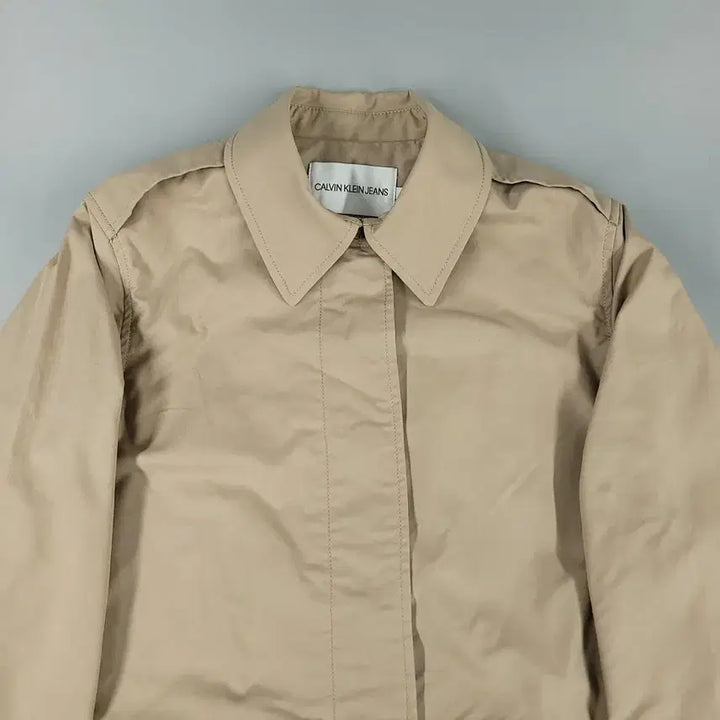 [BUNJANG] Calvin Klein Jeans Beige Hidden Zipper Shoulder Strap Cotton Blend Long Coat / 캘빈클라인 진스 베이지 히든지퍼 네크비조 어깨견장 코튼블렌드 롱 코트 S