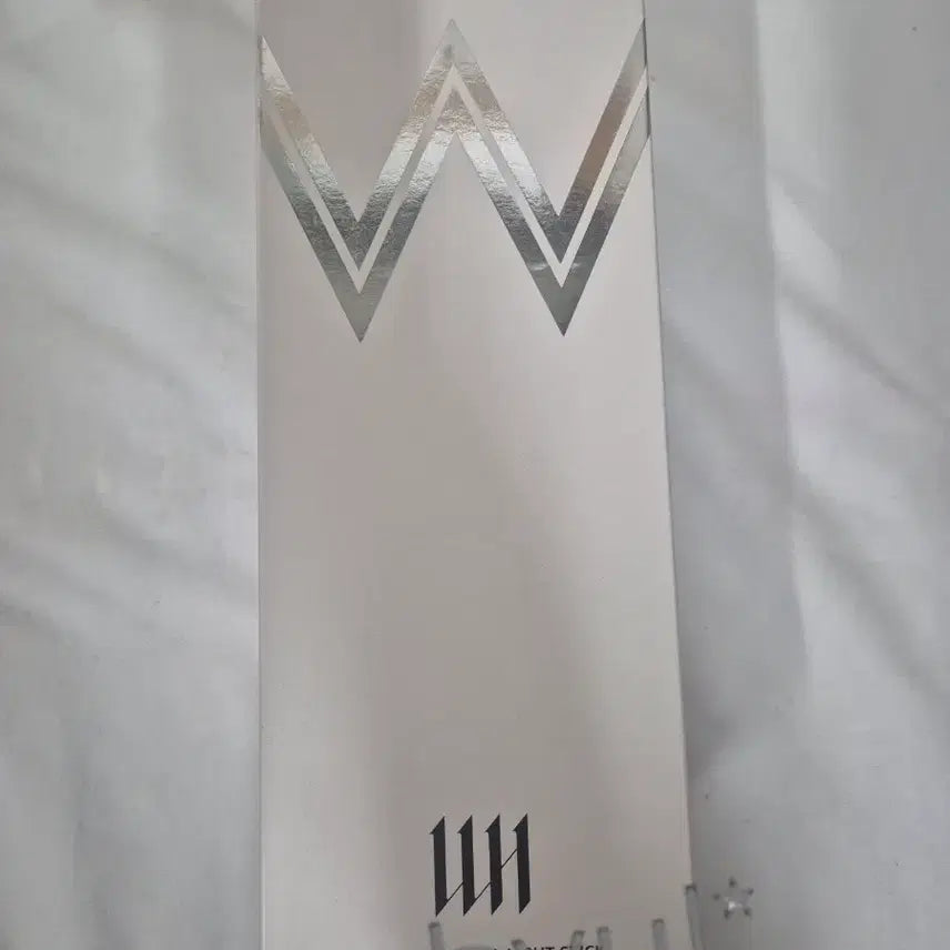 [BUNJANG] WONHO Official Light Stick (Unsealed) / (미개봉)원호 WONHO 공식 응원봉 새상품