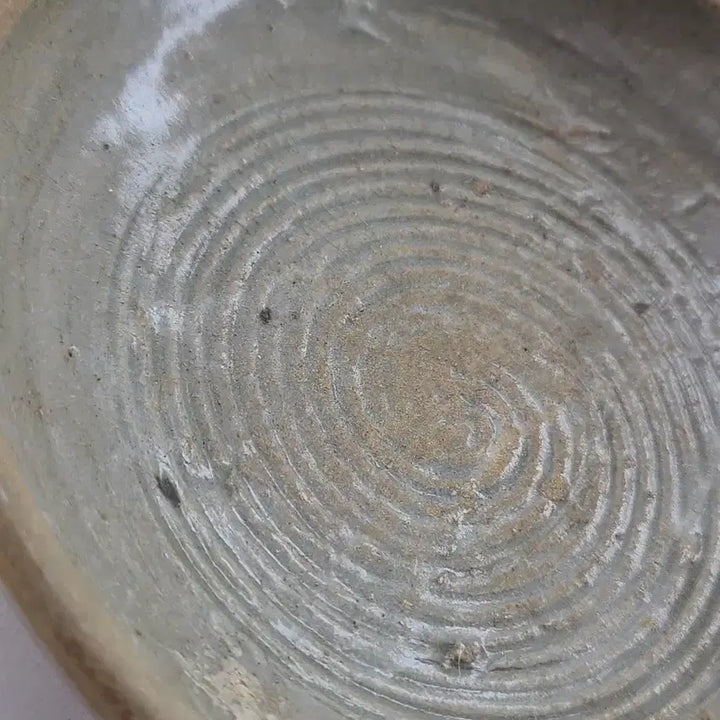 [BUNJANG] Celadon Porcelain Swirl Pattern Plate / 회오리문 도자기 굽 접시
