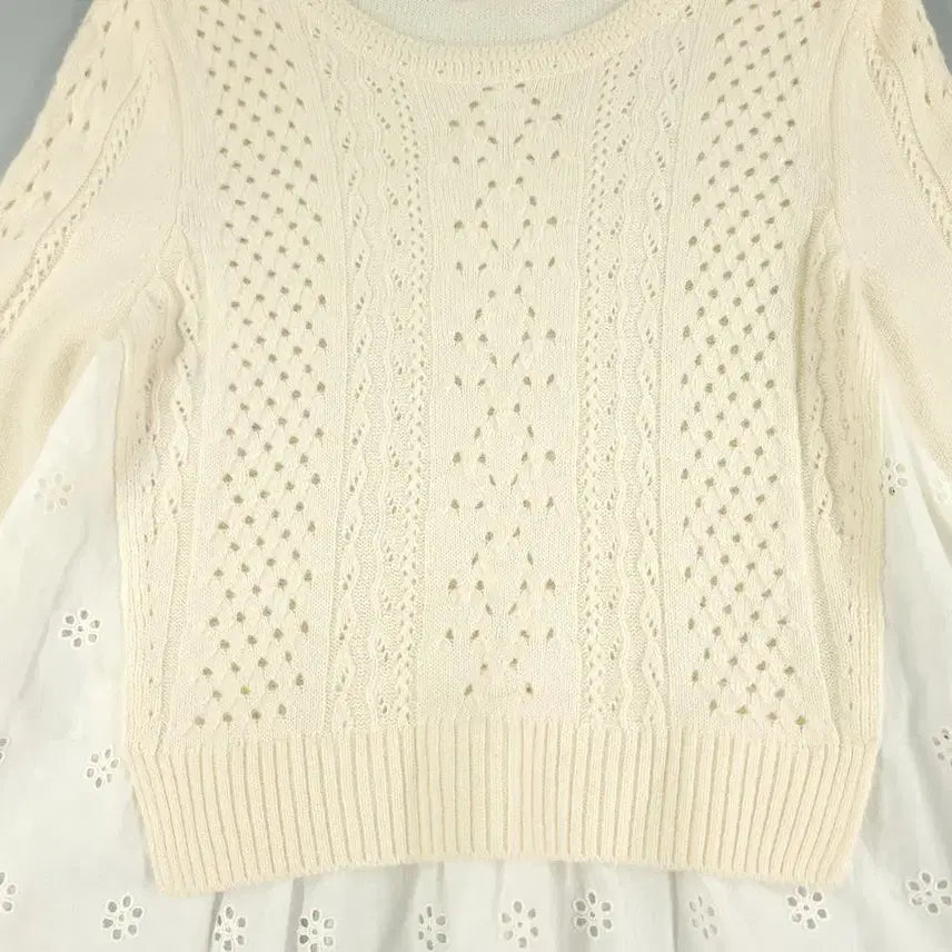 [BUNJANG] Jill by Jill Stuart Layered Punching Blouse / 질 바이 질스튜어트 라이트베이지 화이트 배색 레이어드 펀칭 페미닌 모리