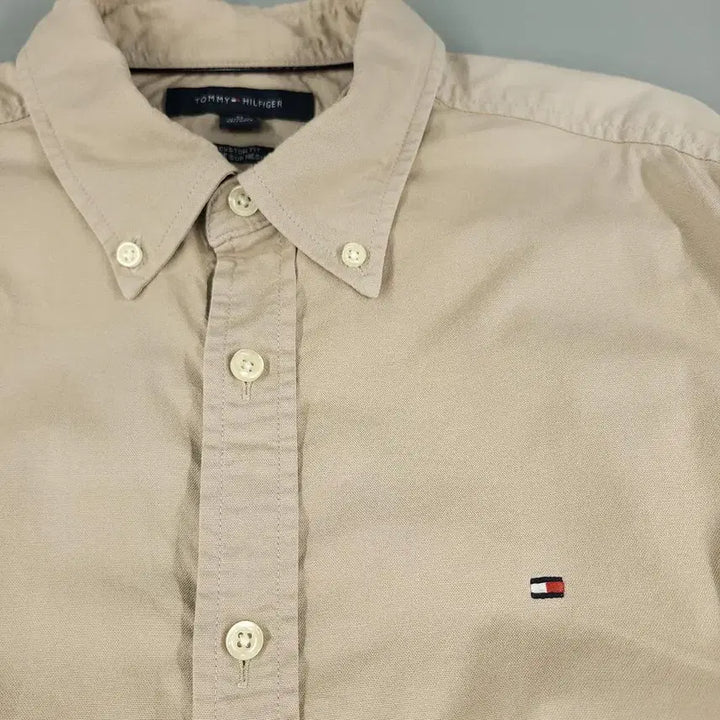 [BUNJANG] Tommy Hilfiger Beige Button-Down Custom Fit Cotton Blend Shirt / 타미힐피거 베이지 버튼다운 커스텀핏 코튼블렌드 남방 셔츠 M