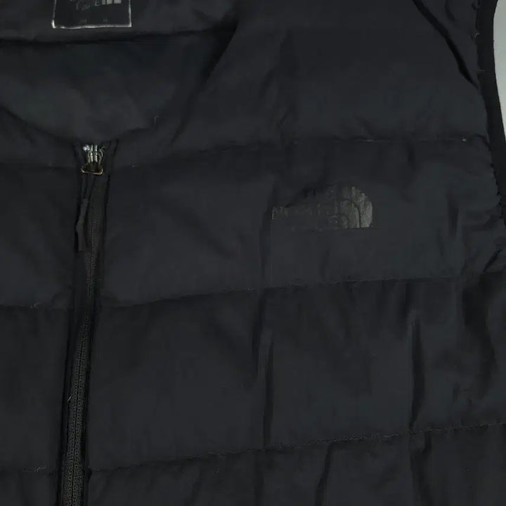 [BUNJANG] The North Face Black Tone-on-Tone Logo Superlight Duck Down Vest / 노스페이스 블랙 톤톤 로고 슈퍼라이트 덕다운 오리털 경량 패딩조끼 패딩베