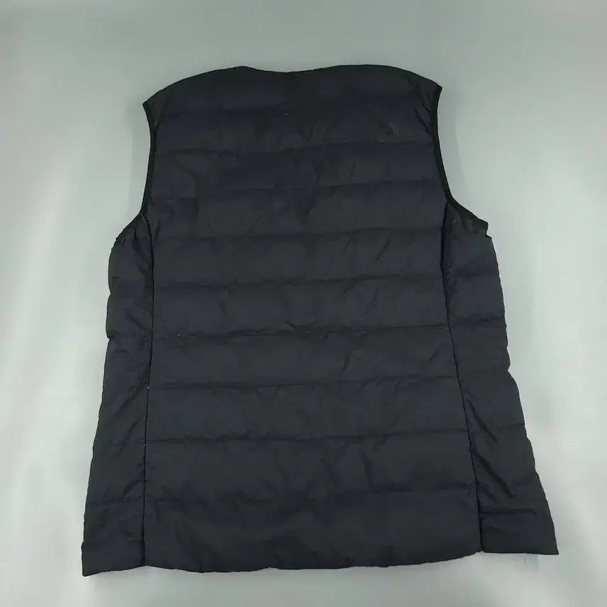 [BUNJANG] The North Face Black Tone-on-Tone Logo Superlight Duck Down Vest / 노스페이스 블랙 톤톤 로고 슈퍼라이트 덕다운 오리털 경량 패딩조끼 패딩베