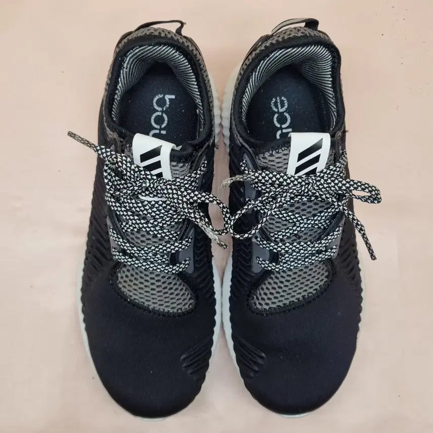 [BUNJANG] Adidas AlphaBounce Luxe Running Shoes (220) / 아디다스 알파바운스 럭스 런닝화220