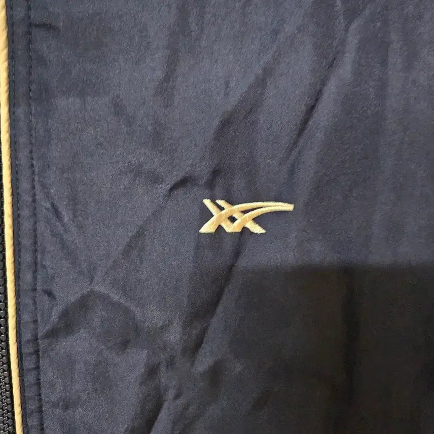 [BUNJANG] Asics Navy Windbreaker Jacket (Size 95) / 아식스 네이비 바람막이 자켓 95
