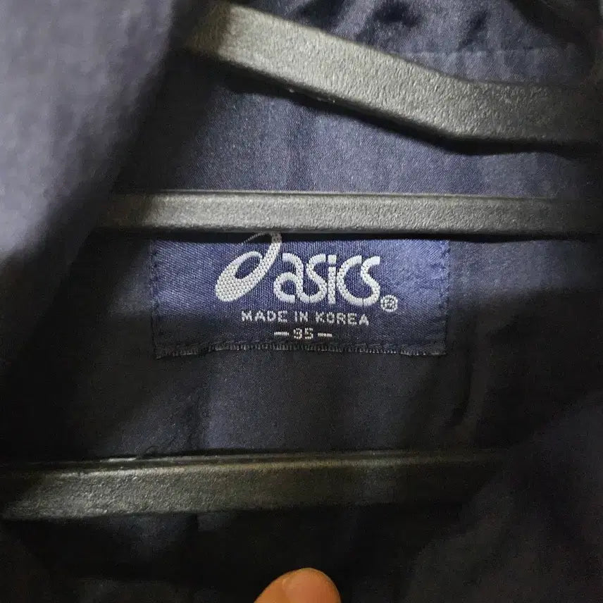 [BUNJANG] Asics Navy Windbreaker Jacket (Size 95) / 아식스 네이비 바람막이 자켓 95