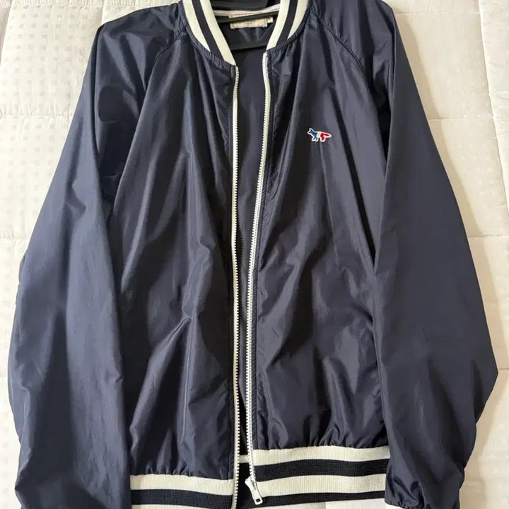 [BUNJANG] Maison Kitsune Windbreaker M Size / 메종키츠네 바람막이 m 사이즈