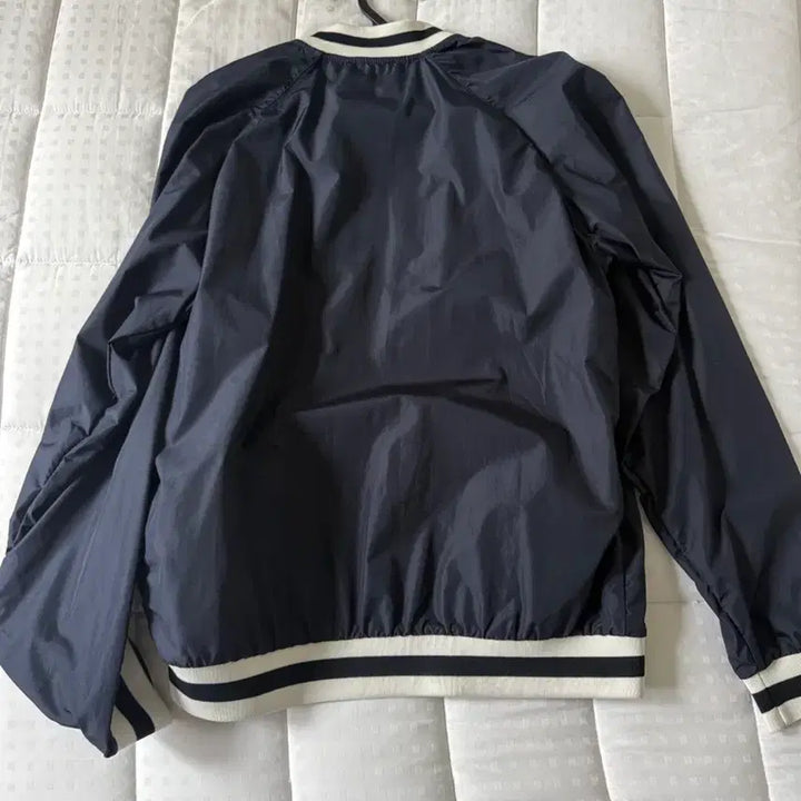 [BUNJANG] Maison Kitsune Windbreaker M Size / 메종키츠네 바람막이 m 사이즈