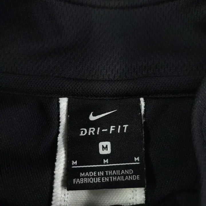 [BUNJANG] Nike Reglan Dry-Fit Track Top / 나이키 블랙 화이트 배색 스우시 로고 레글런 드라이핏 트랙탑 집업 져지