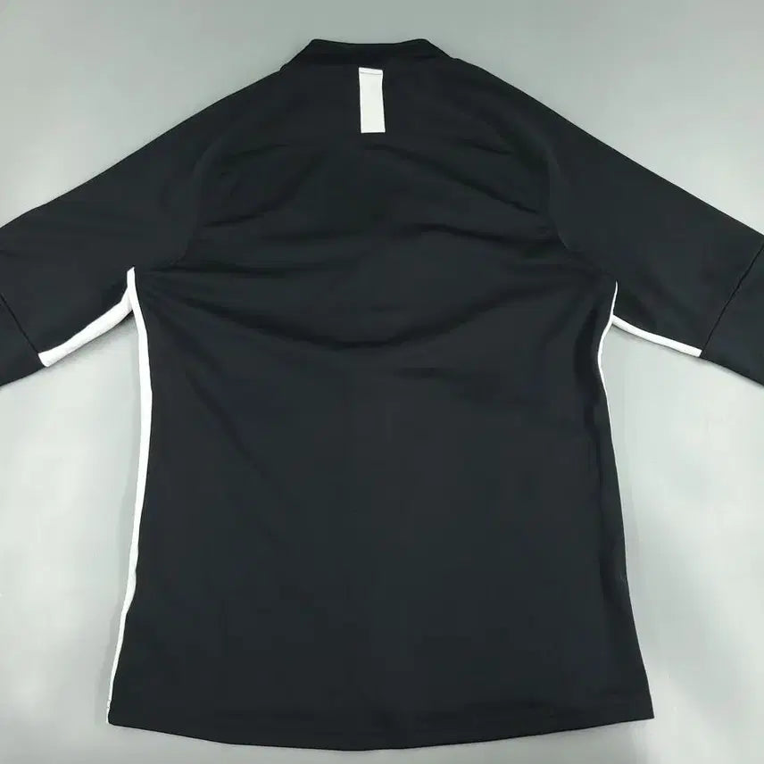 [BUNJANG] Nike Reglan Dry-Fit Track Top / 나이키 블랙 화이트 배색 스우시 로고 레글런 드라이핏 트랙탑 집업 져지