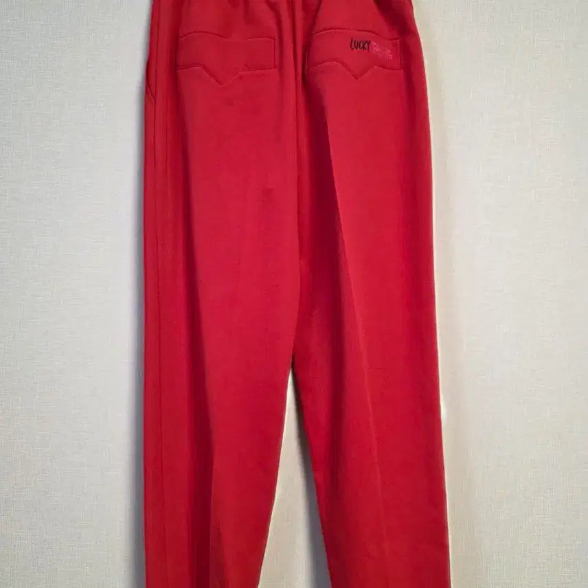 [SOLD OUT] 럭키슈에뜨 레드 컬러 핀턱  팬츠
